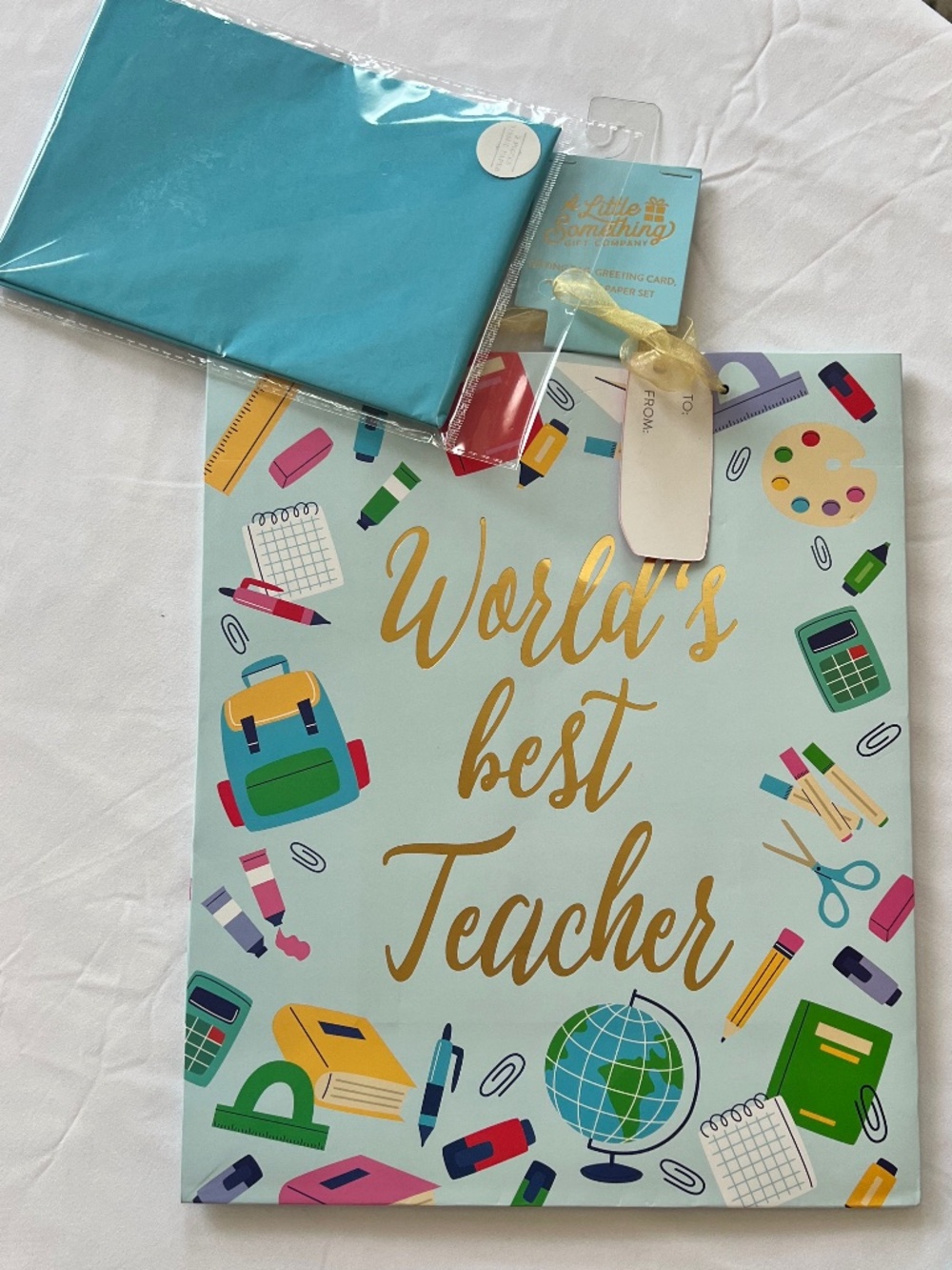 2 Gift Bags